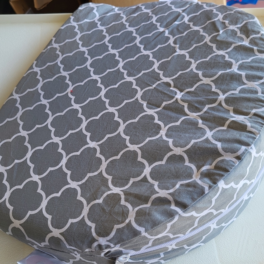 Boppy pregnancy support wedge pillow